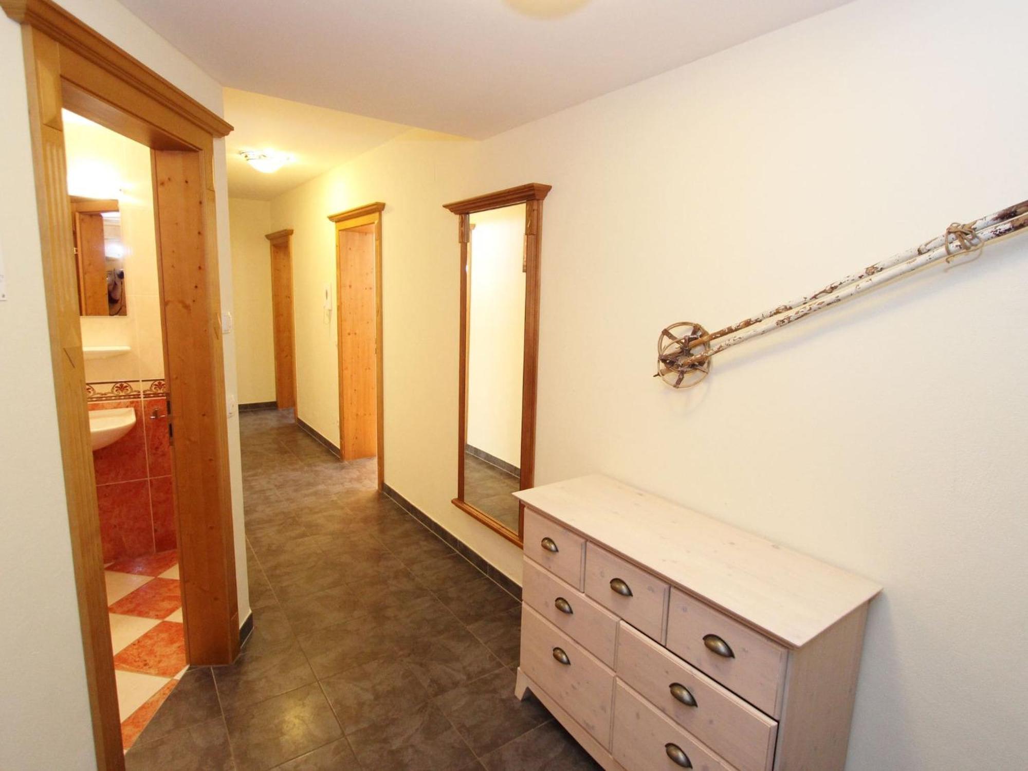 Large Chalet Apartment In Saalbach Hinterglemm Ngoại thất bức ảnh